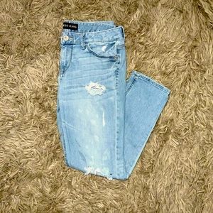 Express Jeans Boyfriend Low Rise Distressed